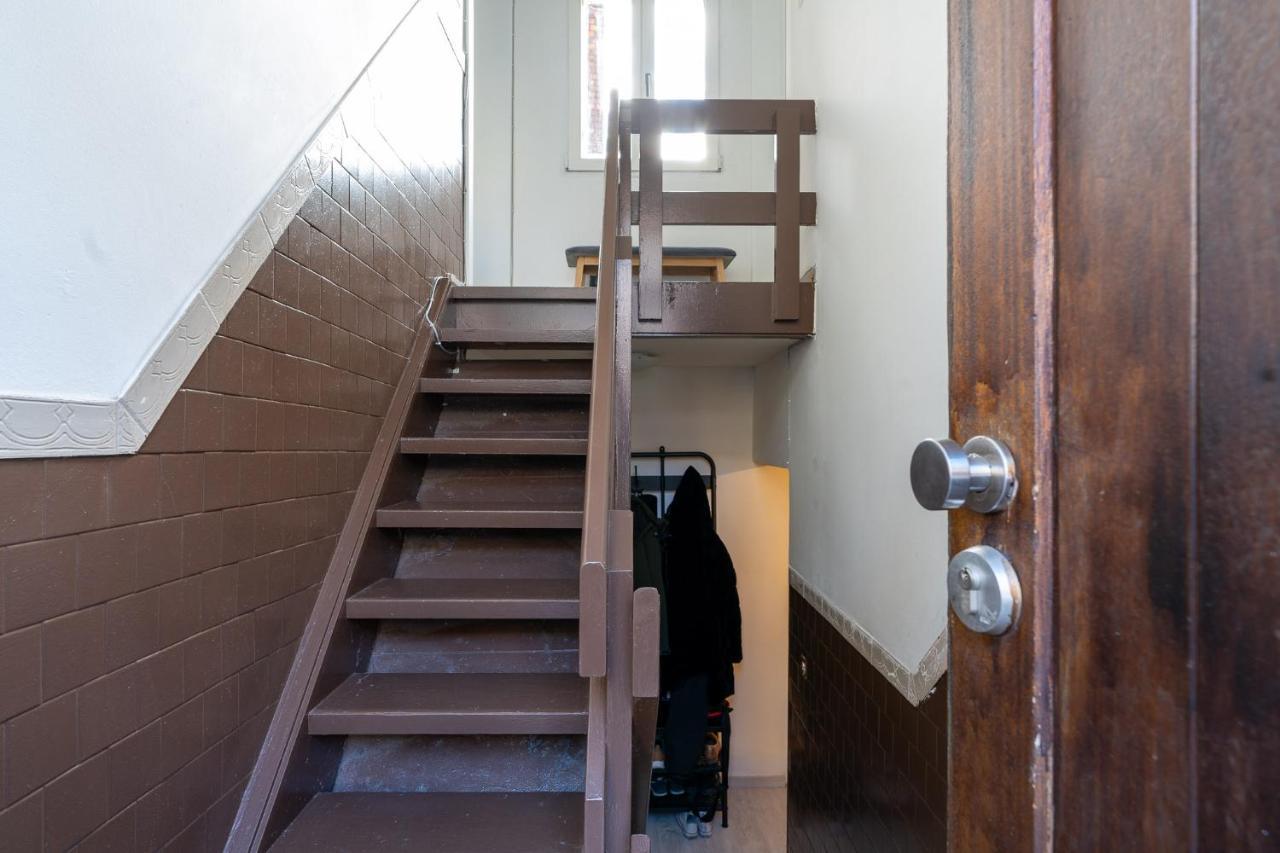 Large Room In House W Shared Kitchen & Bathroom W Free Parking Bluecard Antwerpia Zewnętrze zdjęcie